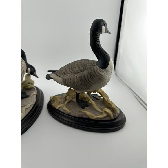 BOEHM Canadian Geese Porcelain Figurines Set of Two w/ Stands 1953 #408N #408 - Picture 10 of 14